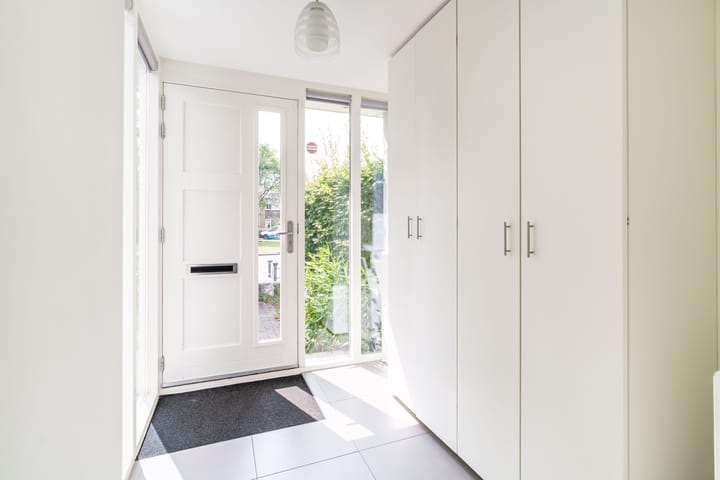 Foto 3 van Anemonenweg 64