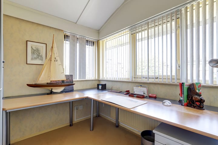 Foto 17 van Naaldvaren 12