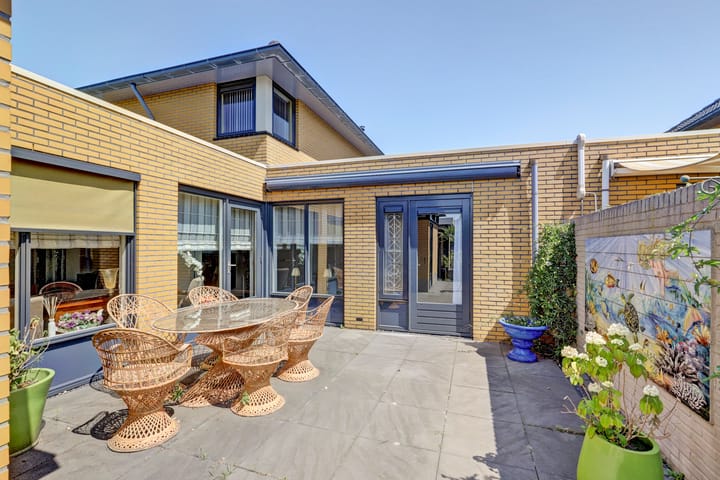 Foto 26 van Naaldvaren 12