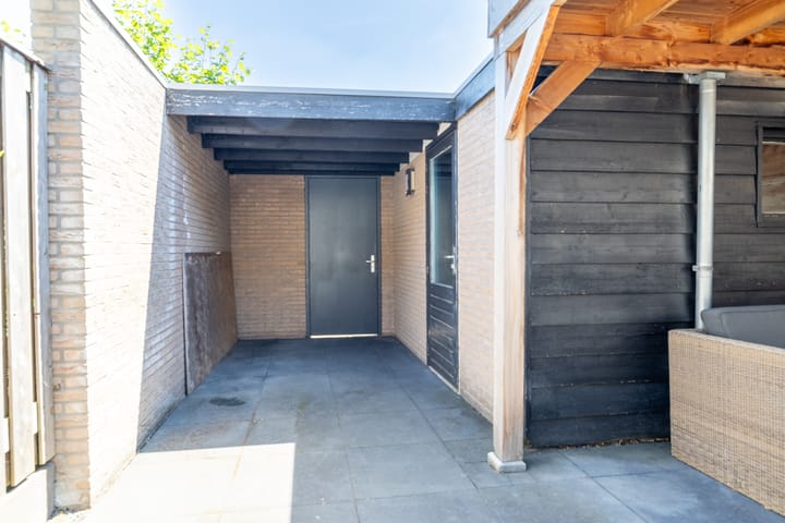 Foto 30 van Molenstraat 121