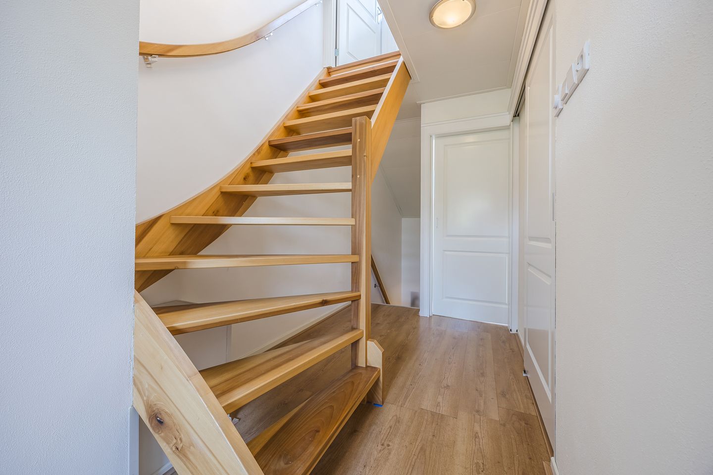 Foto 29 van Galmeidijk 14