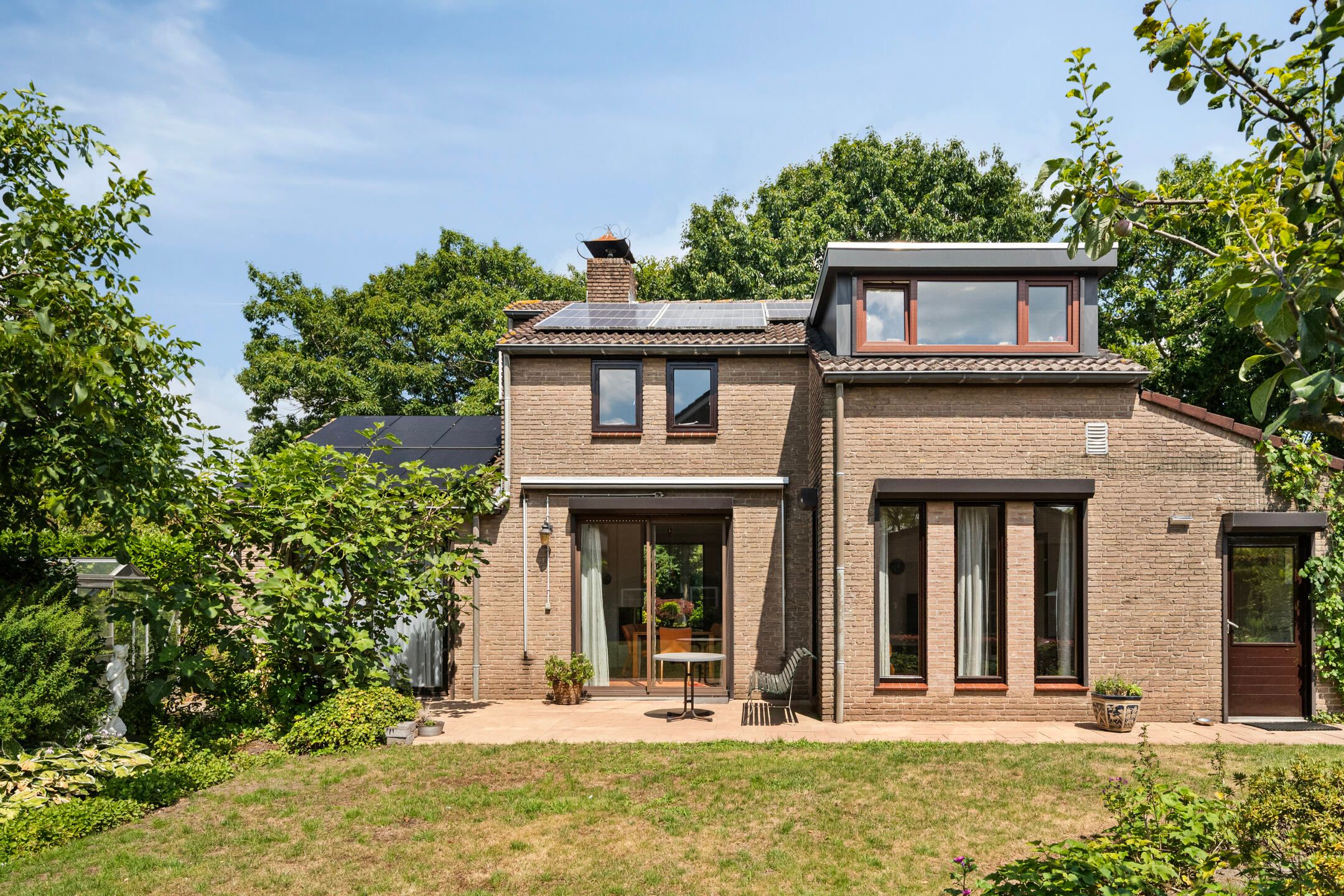 Foto 3 van Hoevenseweg 23-A