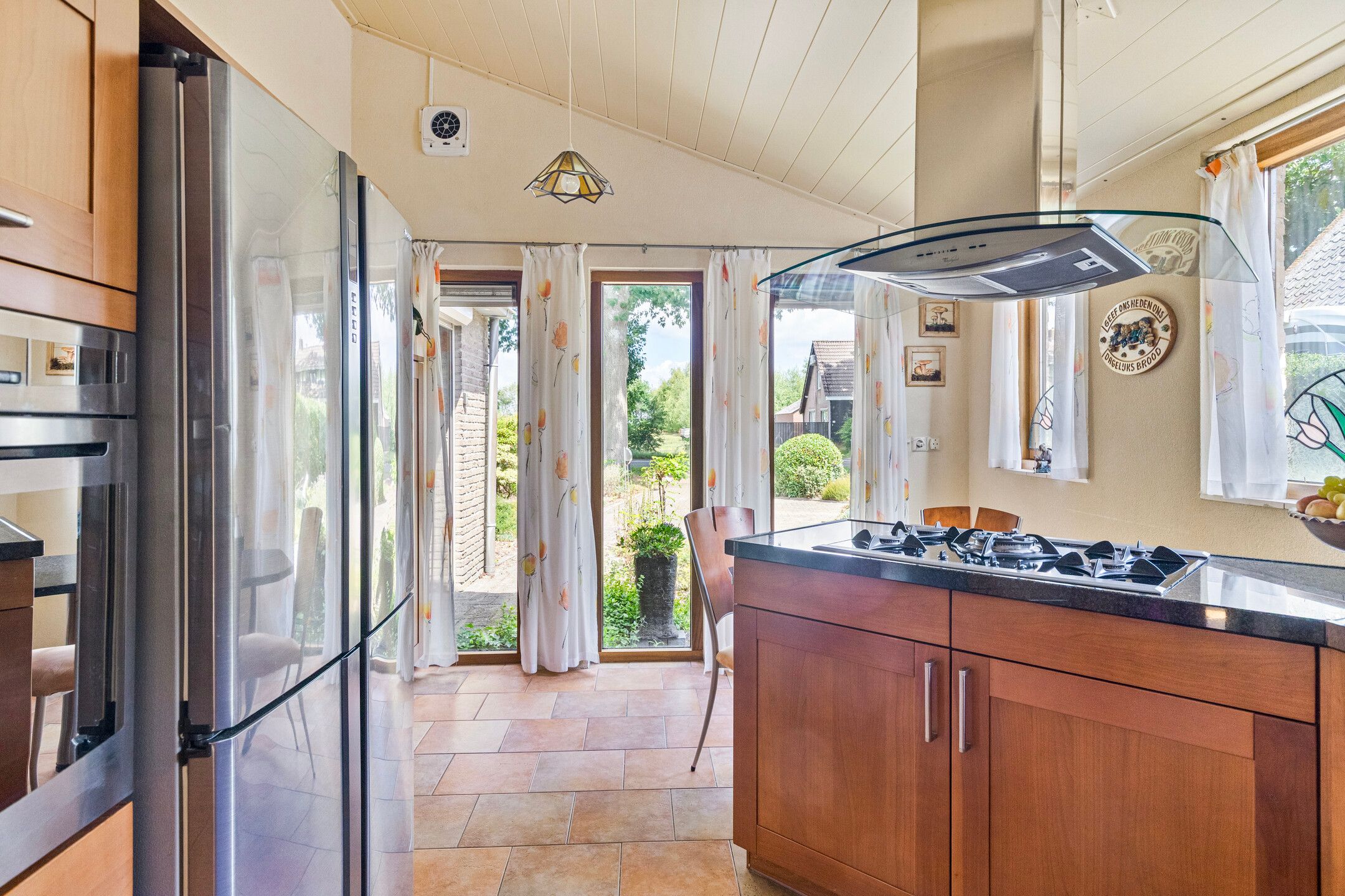 Foto 12 van Hoevenseweg 23-A