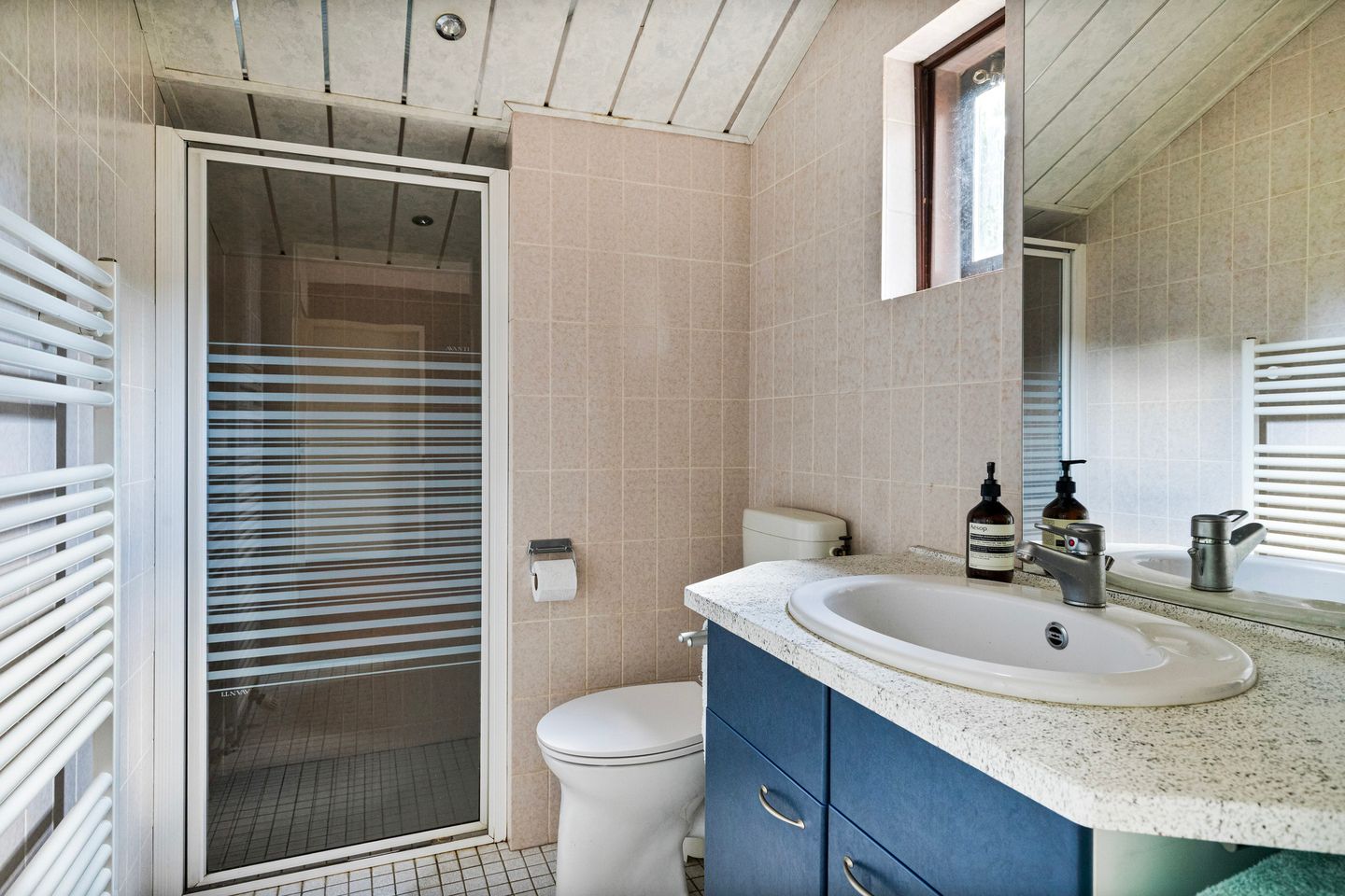 Foto 25 van Hoevenseweg 23-A