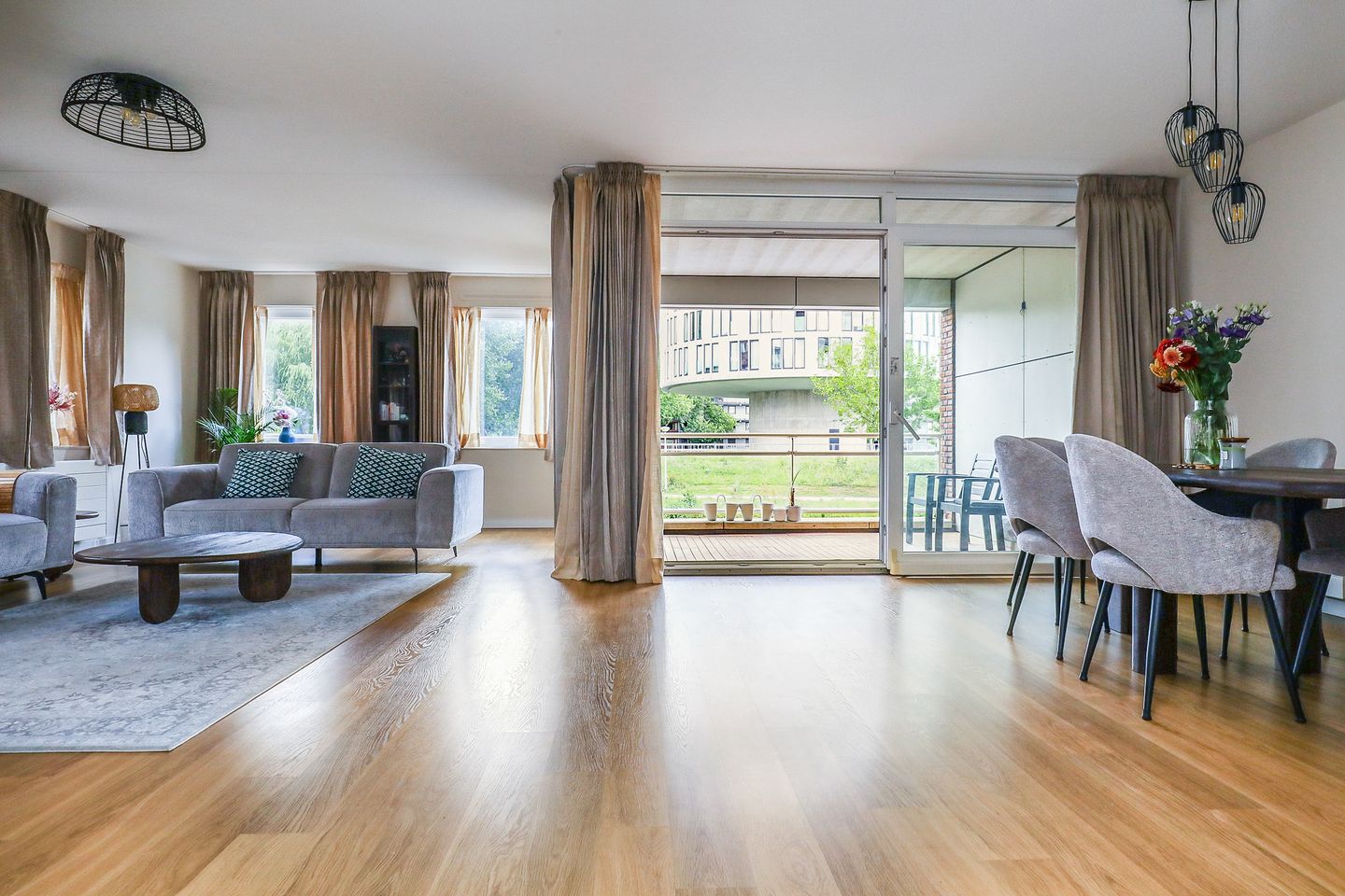 Foto 10 van President Allendelaan 361