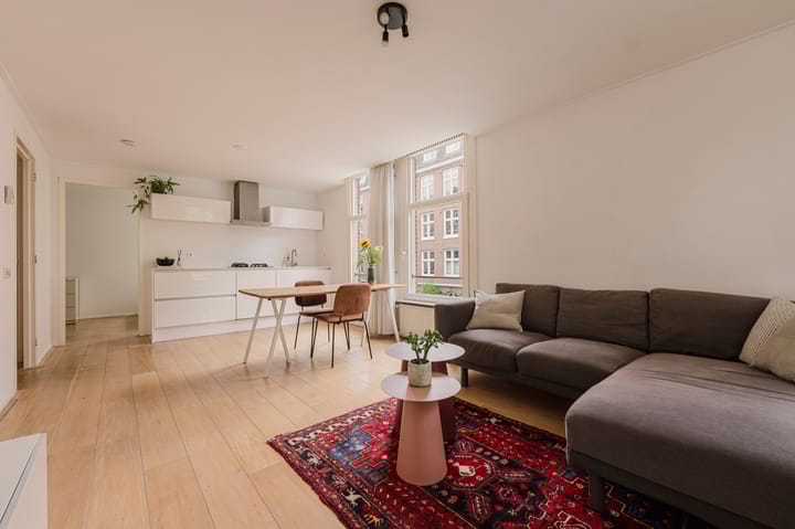 Photo 1 of Rochussenstraat 11-1