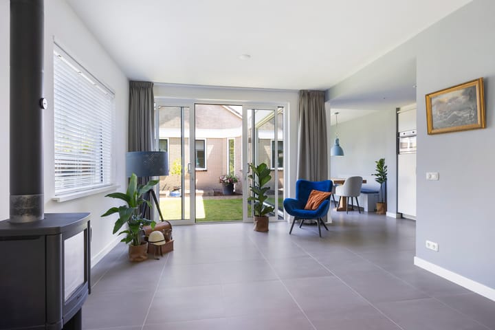 Foto 15 van Dr. O. Postmastrjitte 17