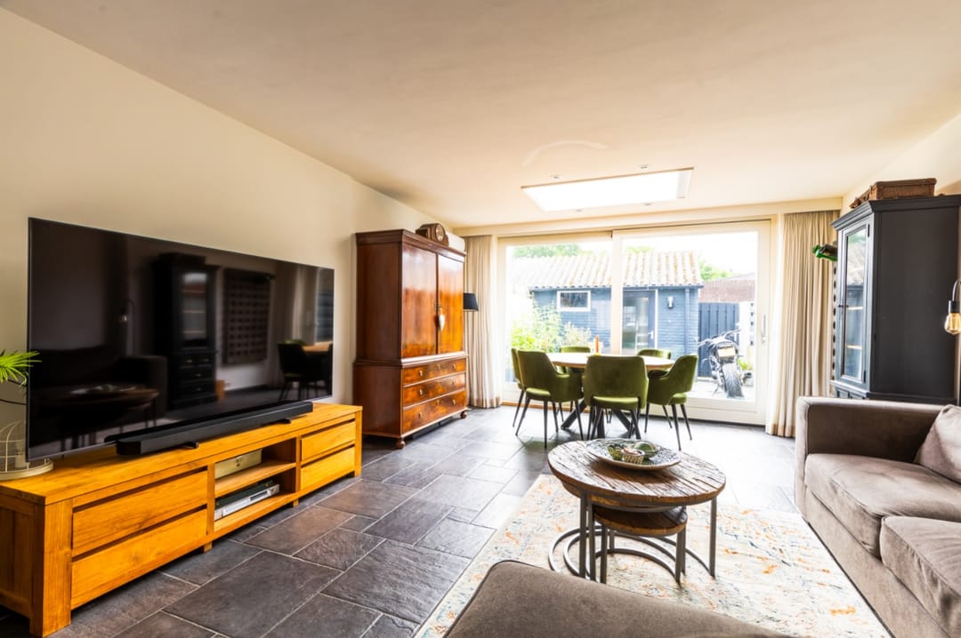 Photo 2 of Waterlooplein 3