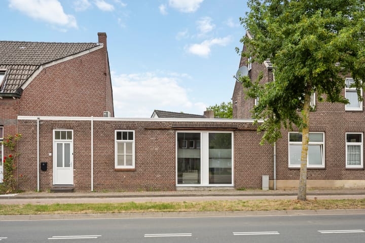 Foto 22 van Rijksweg Noord 25-E