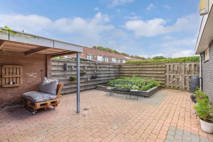 Foto 22 van Eringastraat 15