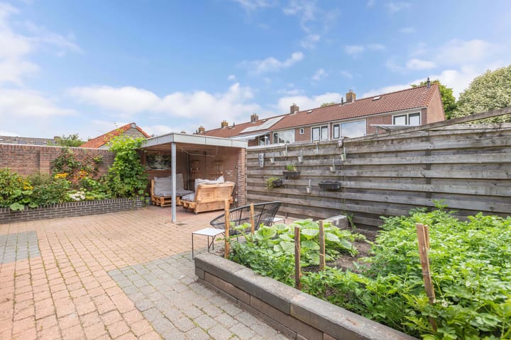 Foto 26 van Eringastraat 15