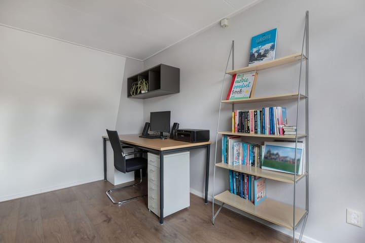 Foto 32 van Eringastraat 15