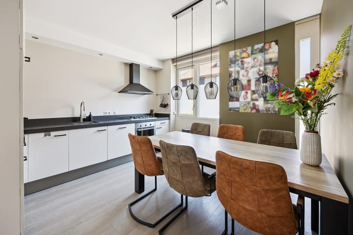 Foto 13 van Bambistraat 6