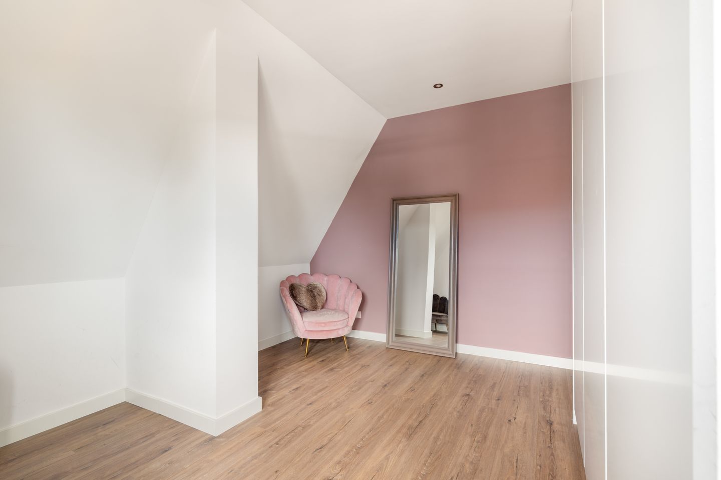 Foto 25 van Kruiskamplaan 168