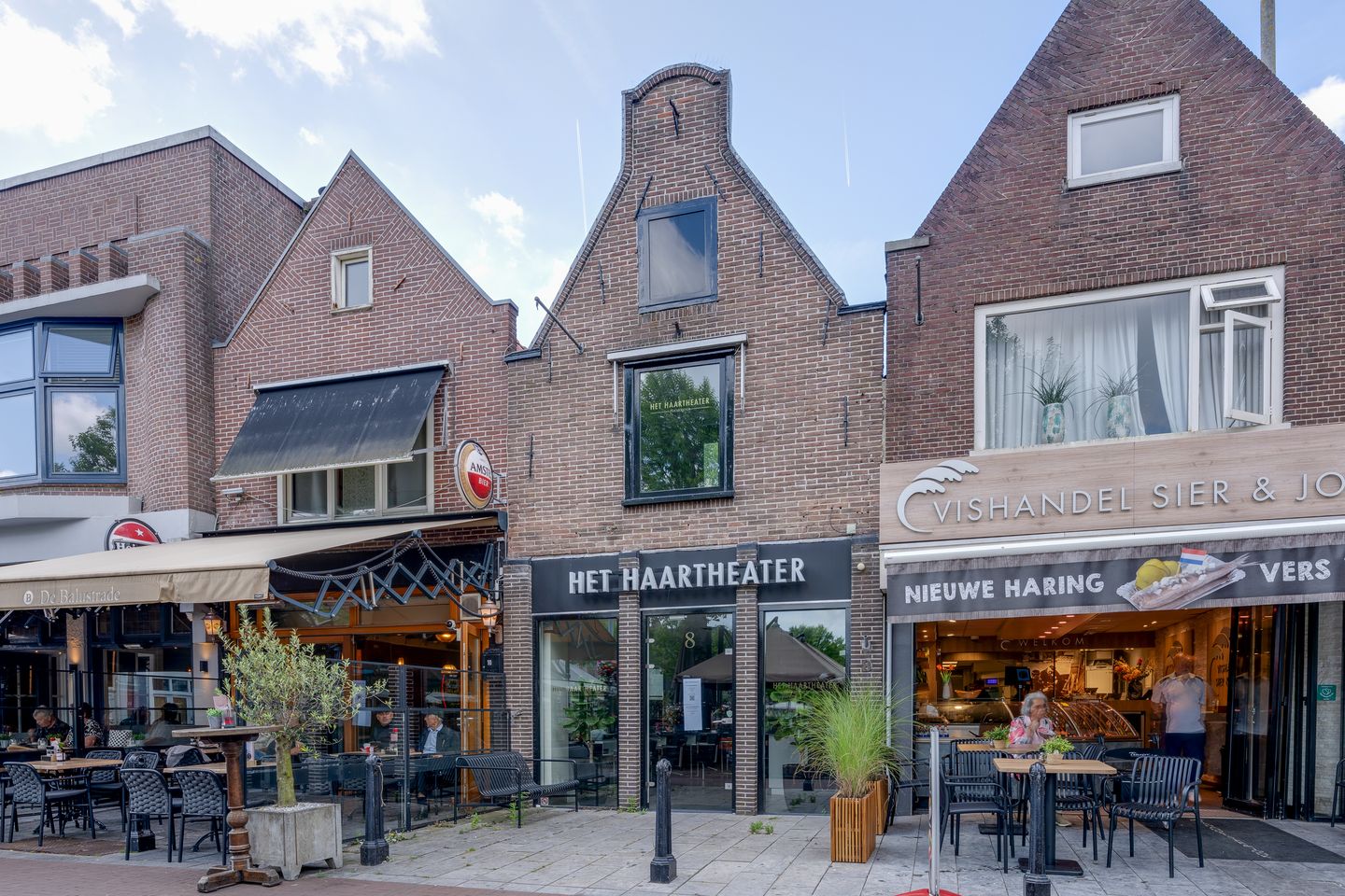 Bekijk foto 1 van Koemarkt 8
