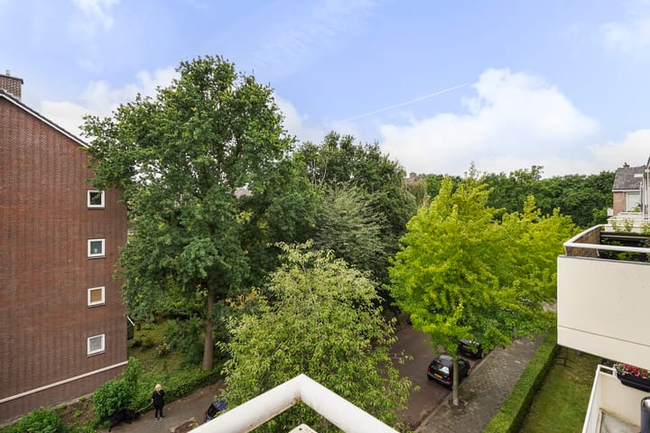 Foto 19 van Dr H. Colijnlaan 126