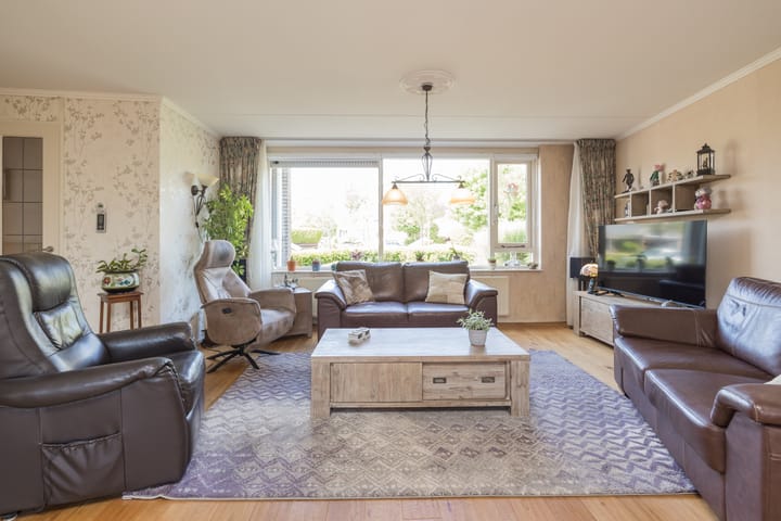 Foto 2 van Biljoen 6