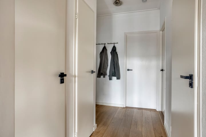 Foto 9 van Bernhardstraat 29