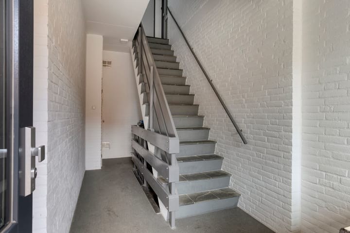 Foto 8 van Bernhardstraat 29