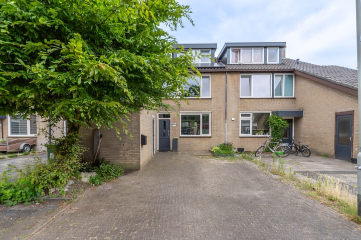 Foto 2 van Mambostraat 80