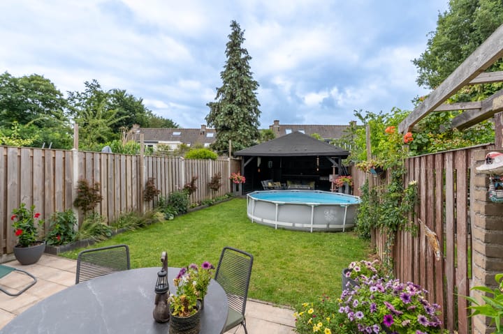 Photo 10 of Mambostraat 80