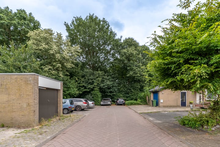 Photo 20 of Mambostraat 80