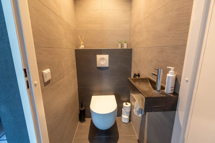 Photo 23 of Mambostraat 80