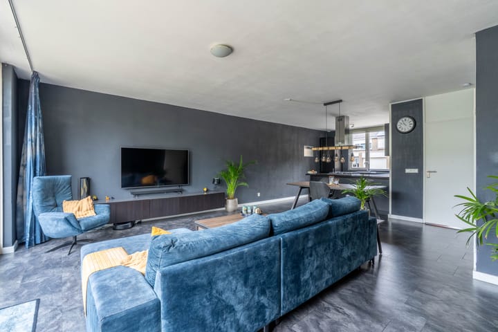 Photo 26 of Mambostraat 80