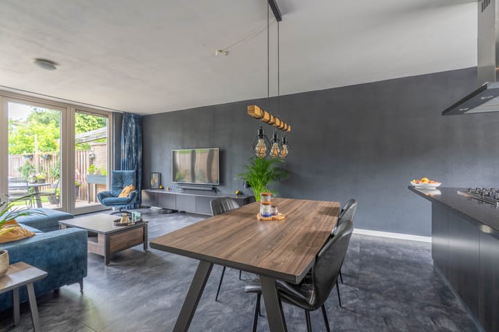 Photo 25 of Mambostraat 80