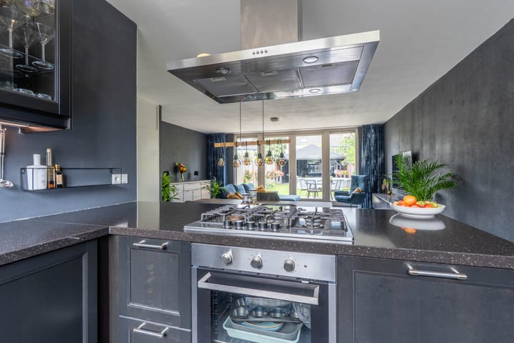 Photo 35 of Mambostraat 80