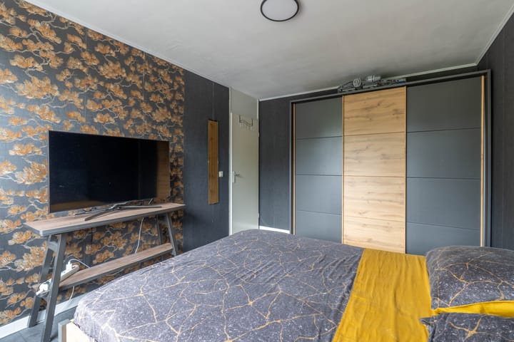 Photo 39 of Mambostraat 80