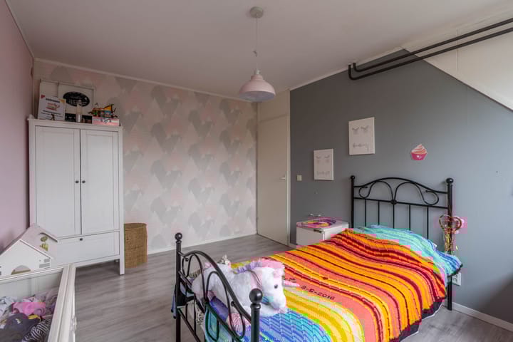 Photo 41 of Mambostraat 80