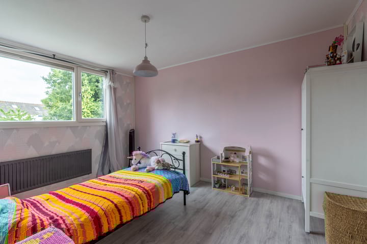 Photo 42 of Mambostraat 80