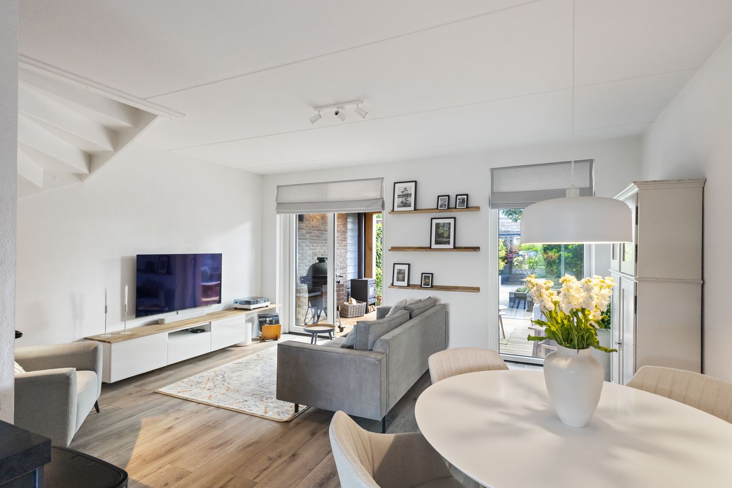 Foto 4 van Notenhout 25-B