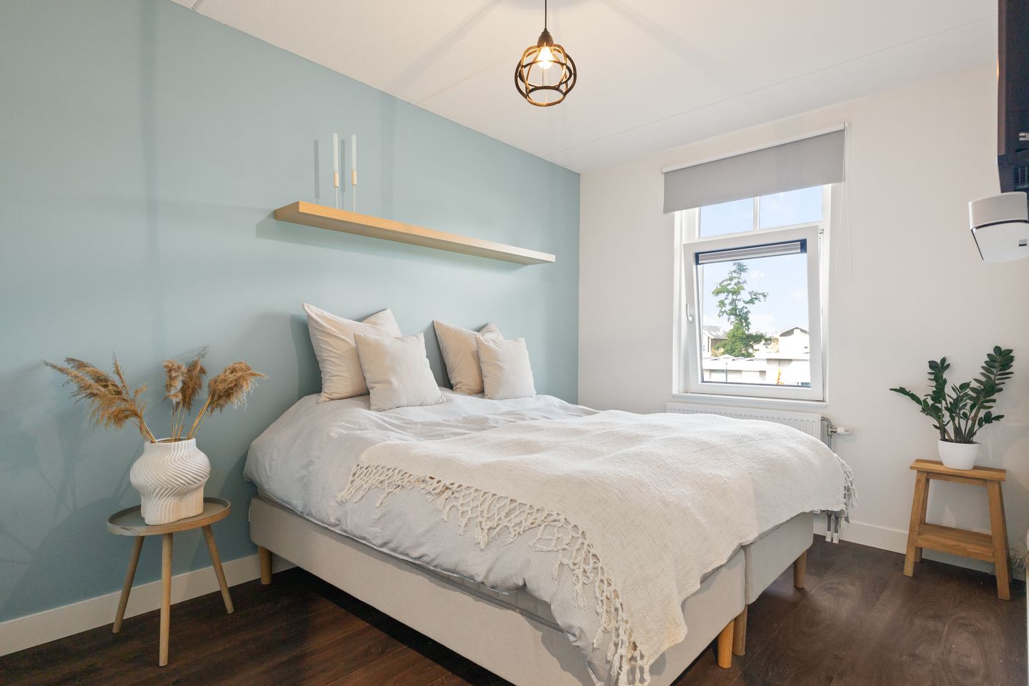 Foto 19 van Notenhout 25-B