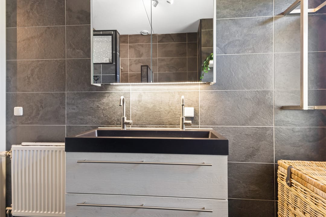 Foto 23 van Notenhout 25-B