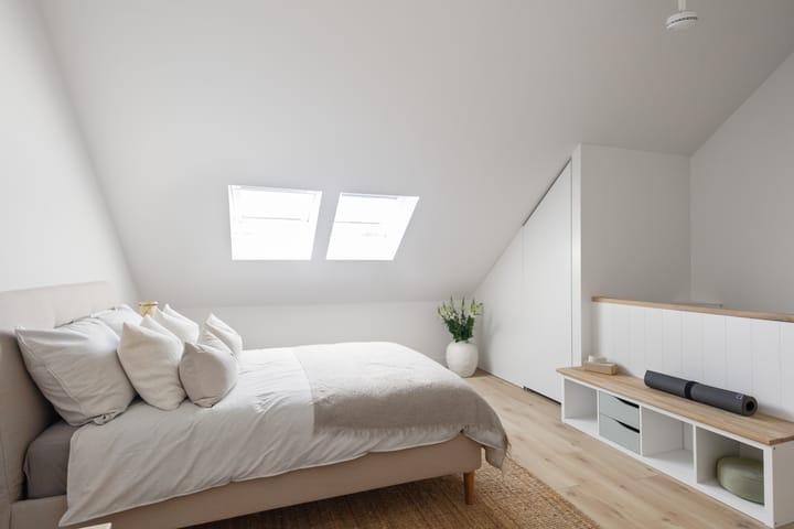 Foto 25 van Notenhout 25-B