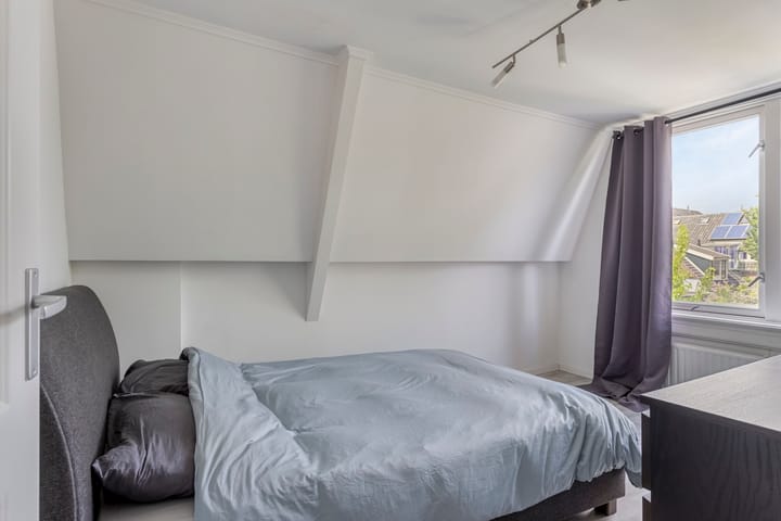 Foto 31 van Dr. Benthemstraat 37