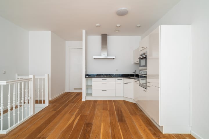 Foto 6 van Kazernestraat 106