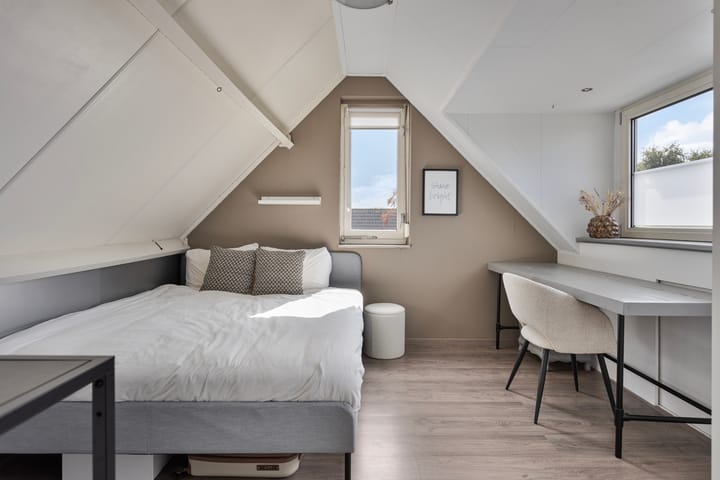 Foto 21 van Carmelietenstraat-west 41