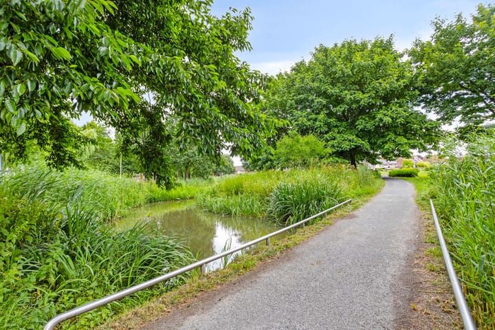 Foto 34 van Carmelietenstraat-west 41