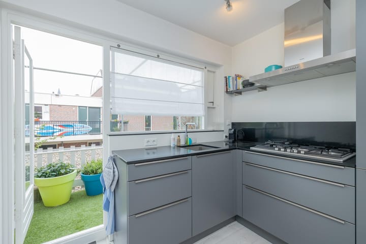 Photo 12 of Gedempte Voldersgracht 11