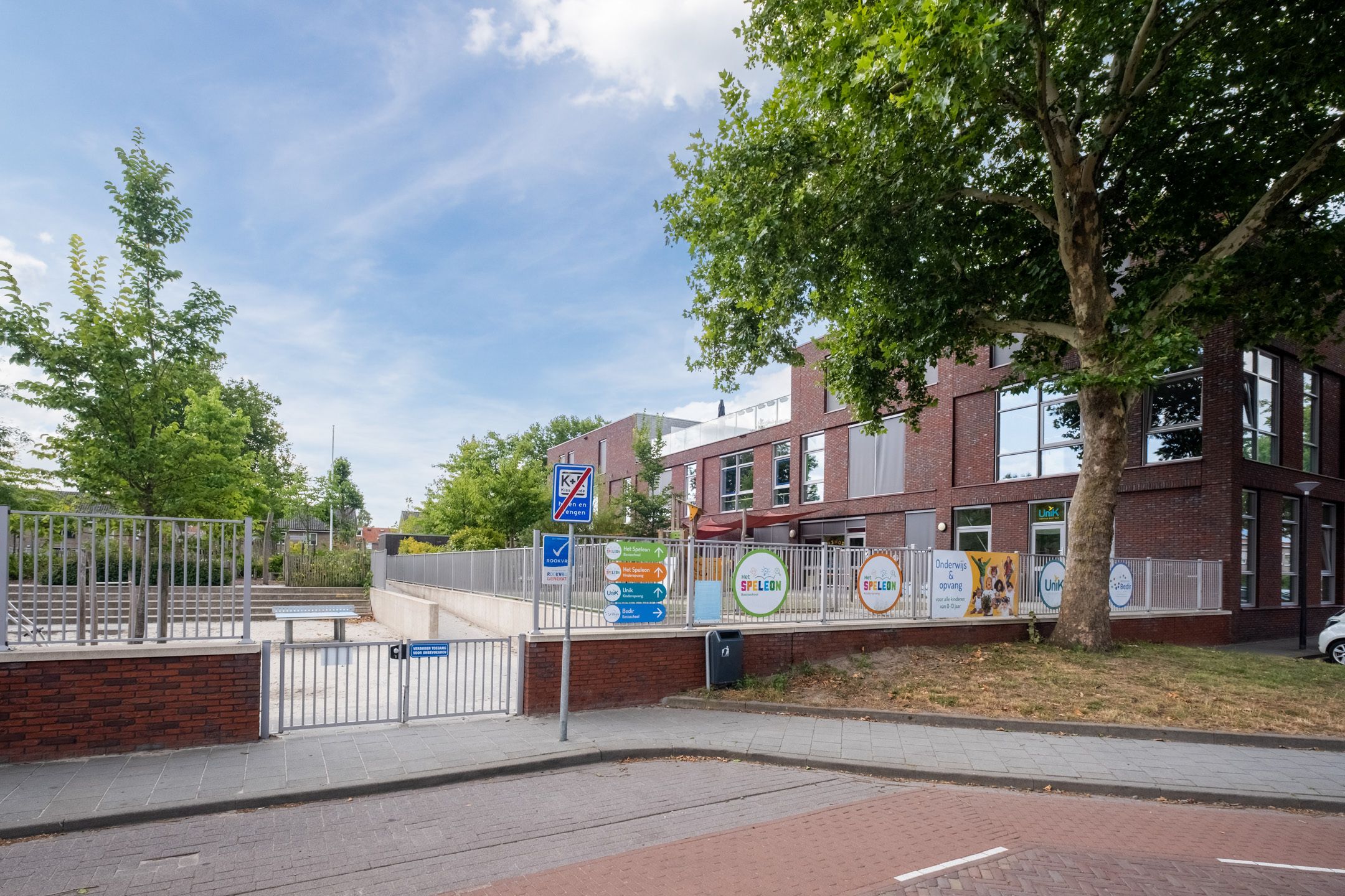 Photo 33 of Spinetstraat 2