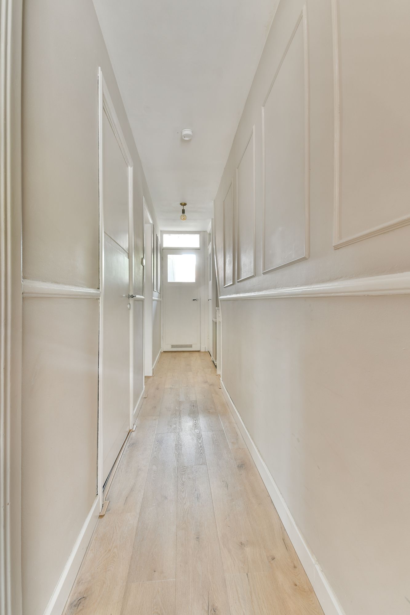 Foto 20 van Burgemeester Knappertlaan 182-B