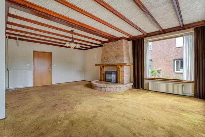 Photo 20 of Schoolstraat 17