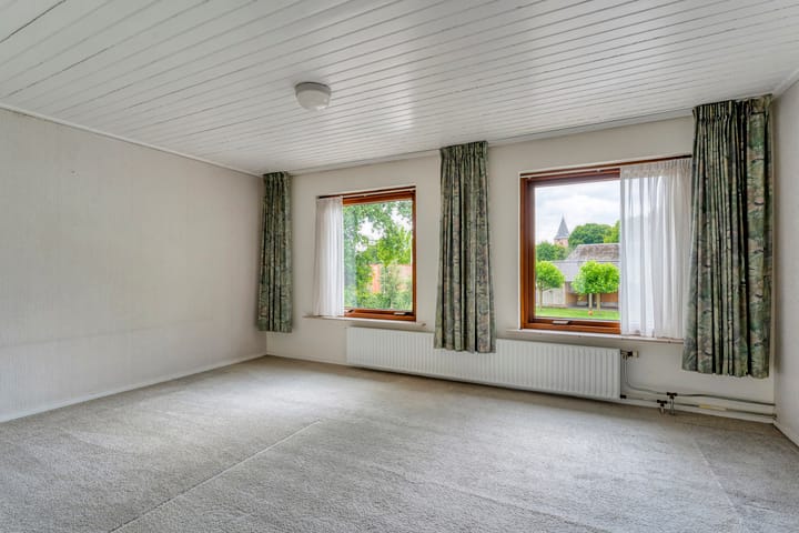 Photo 46 of Schoolstraat 17