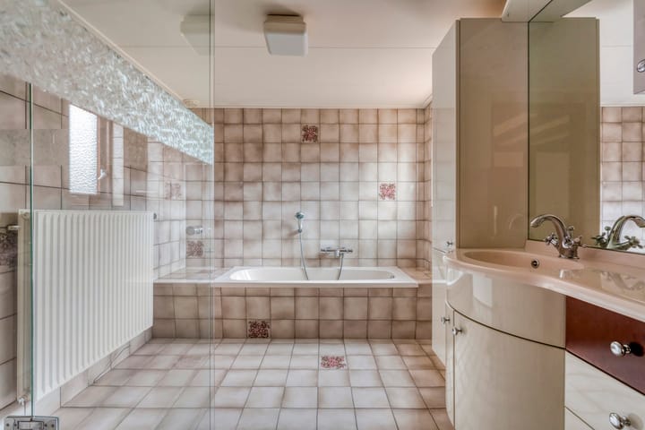 Photo 48 of Schoolstraat 17