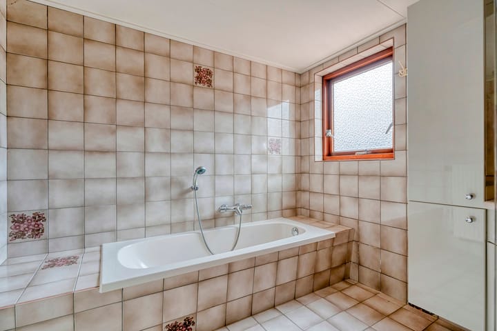 Photo 51 of Schoolstraat 17