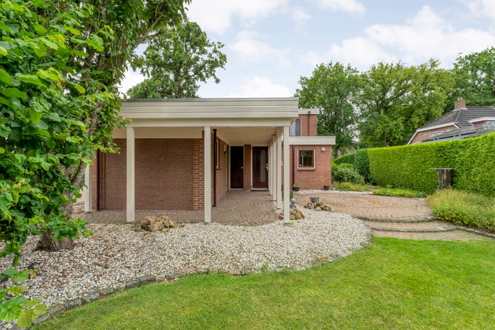 Photo 56 of Schoolstraat 17