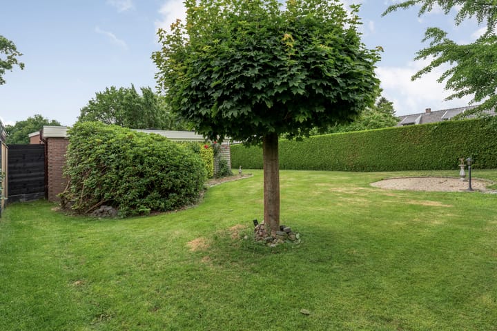 Photo 61 of Schoolstraat 17